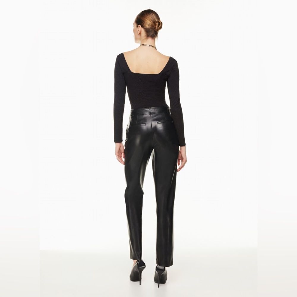 🆕 Babaton | Shapelace Long sleeve Bodysuit - Picture 4 of 8